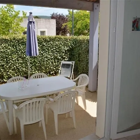 House Pont D Arc - 6 Pers, 40 M2, 3/2